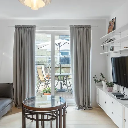 4 Bed 2 Bath - Modern Flat Right On Columbia Road! Villa London Exterior photo