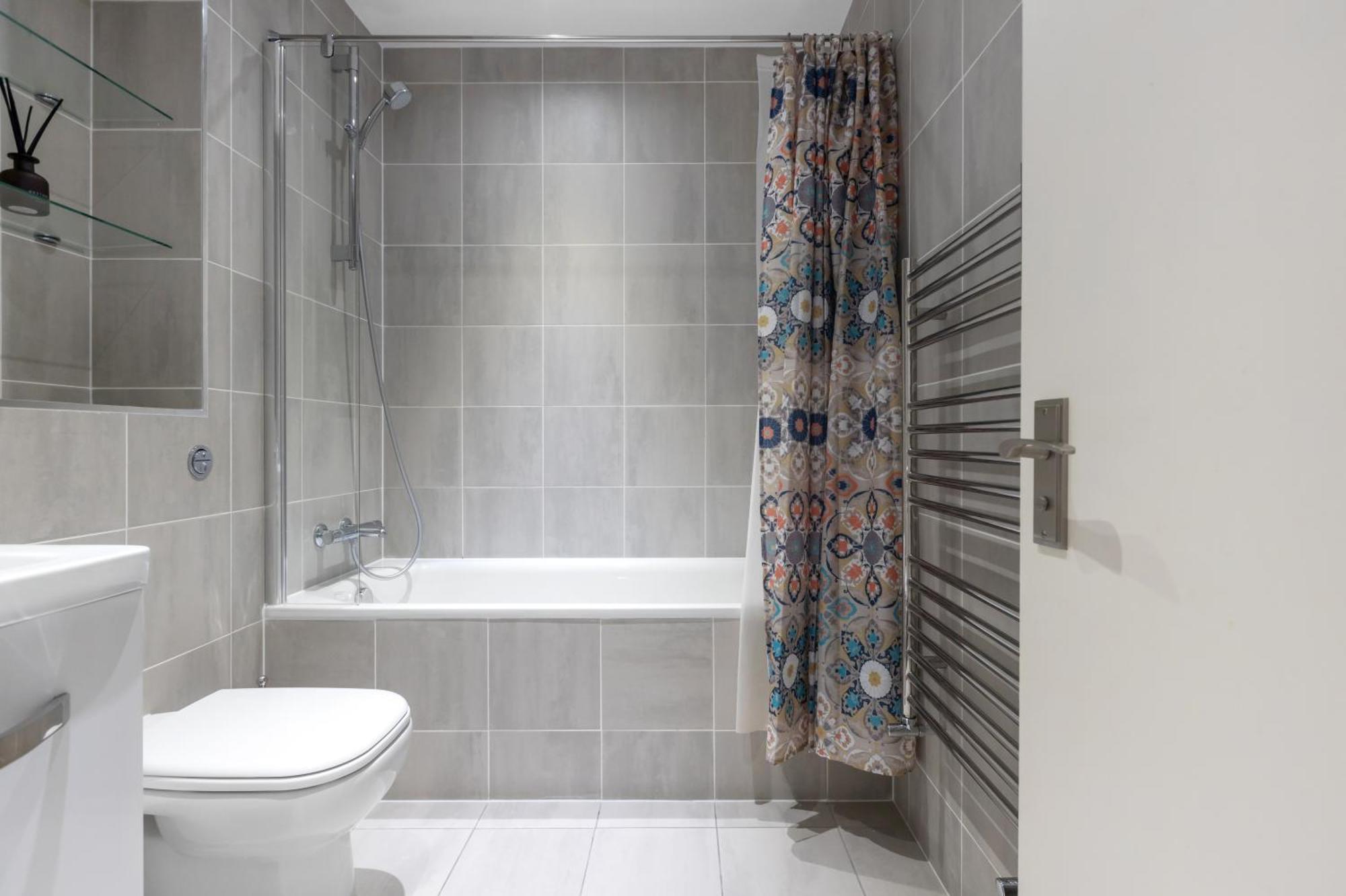 Ferienhaus 4 Bed 2 Bath - Modern Flat Right On Columbia Road! London