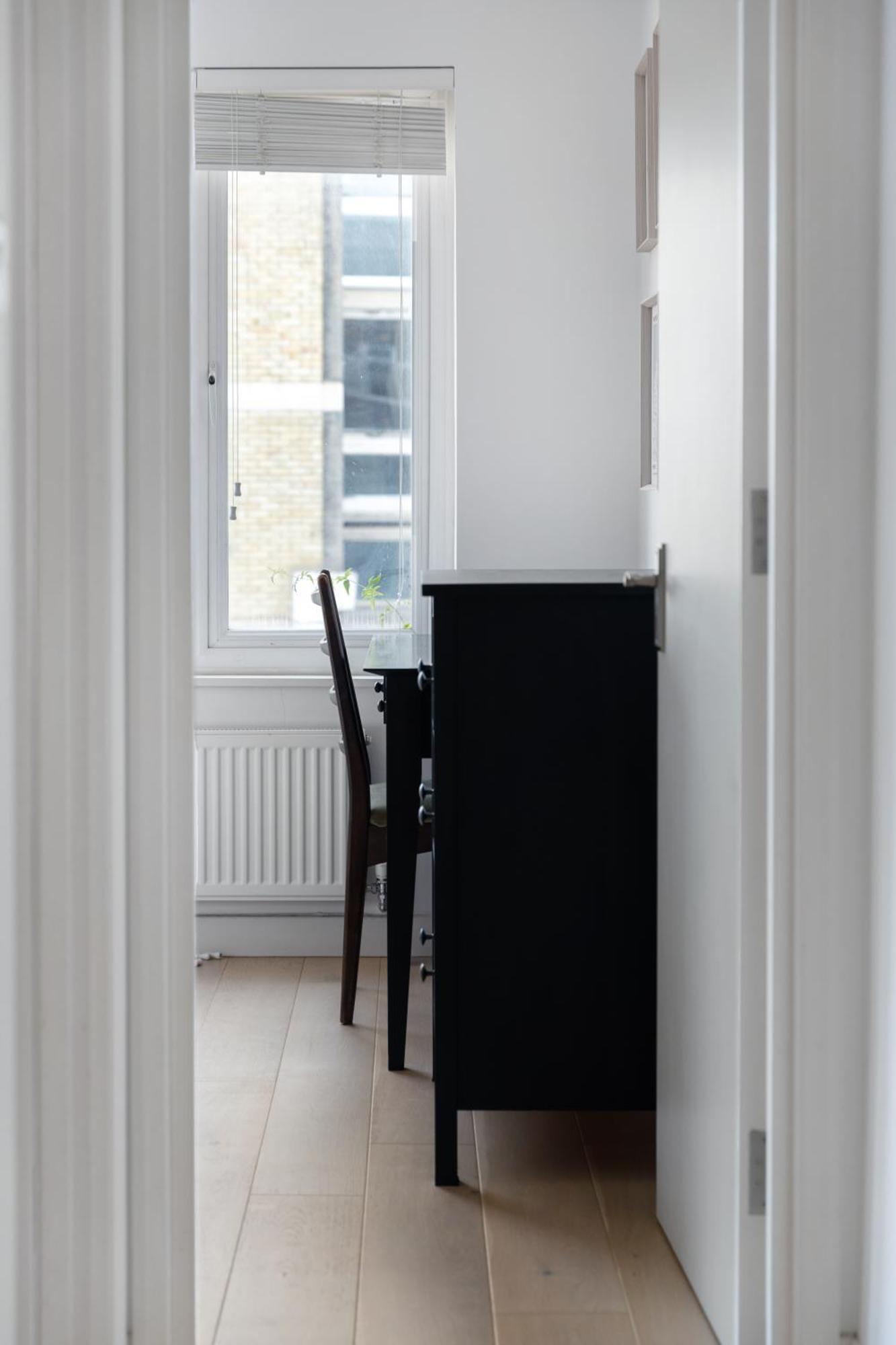 4 Bed 2 Bath - Modern Flat Right On Columbia Road! Ferienhaus London